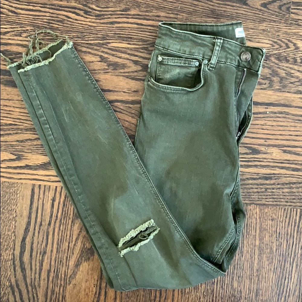 Zara woman army green skinny high waisted jeans